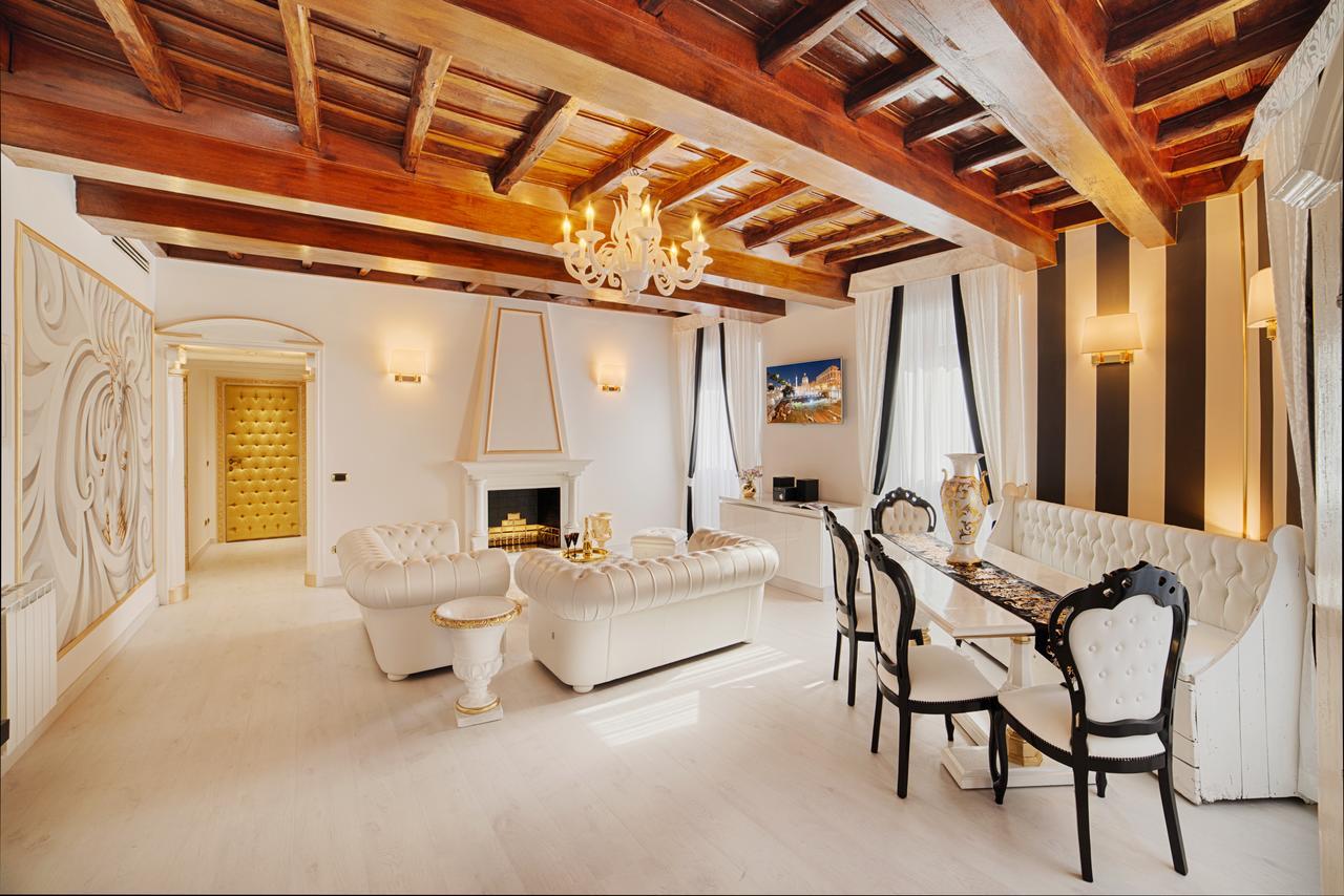 Spanish Steps Amazing Apartment โรม ภายนอก รูปภาพ