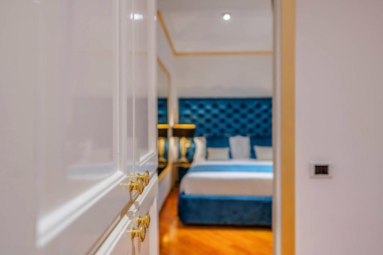 Spanish Steps Amazing Apartment โรม ภายนอก รูปภาพ